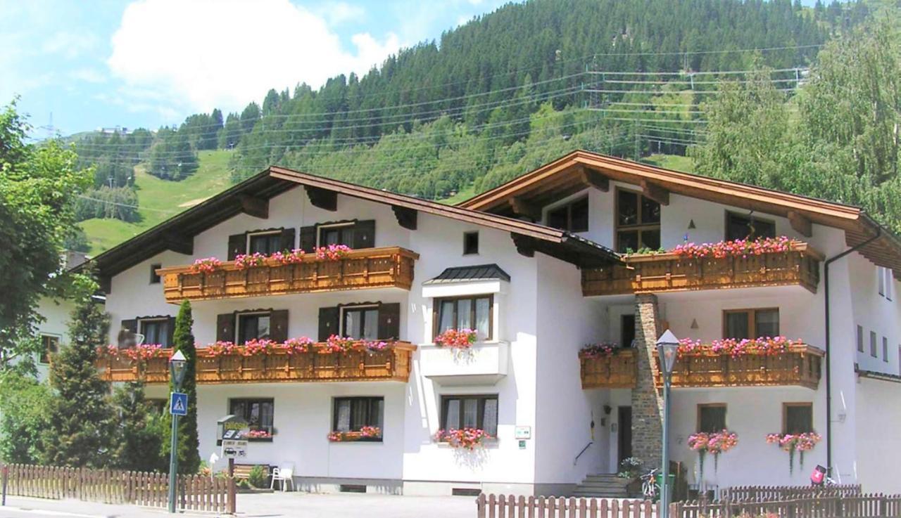 Haus Fallesin Sankt Anton am Arlberg Dış mekan fotoğraf